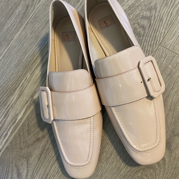 Louise et Cie Espen Loafer - Picture 13 of 16